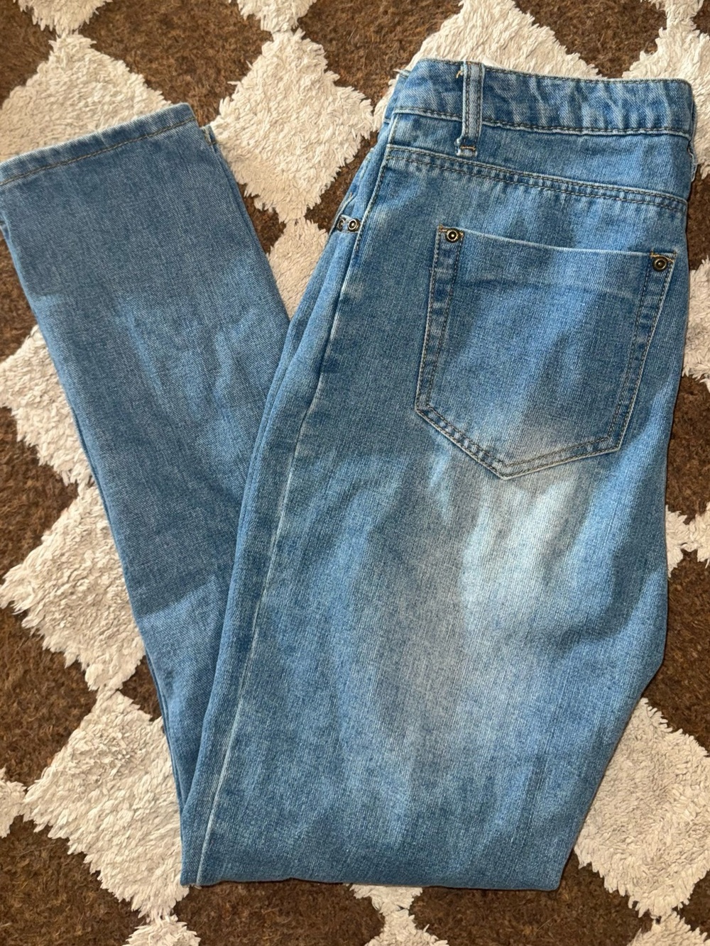 Boohoo Ripped Straight Leg Jeans Women's Size 6 Distressed Denim